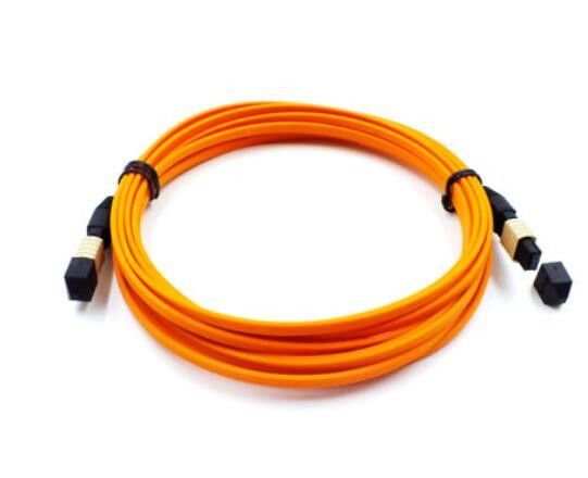Multimode Vezel Optische MPO 0.9mm MPO aan LC-Kabel met 55dB-Terugkeerverlies
