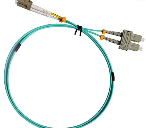 Duplexsc UPC aan Multimode het Flardkoord 2.0MM1M van LC UPC OM3